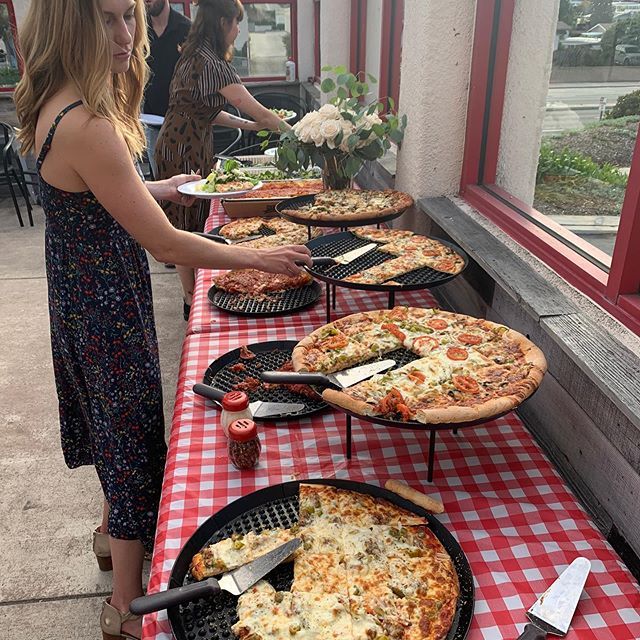 Deep Dish Pizza in Encinitas, California
