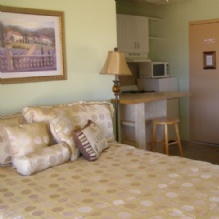 Bed and Breakfast Hotel in Apple Valley, California